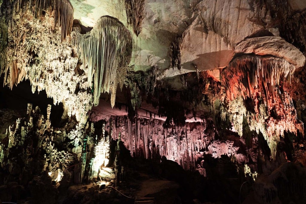Hua Ma Cave Vietnam