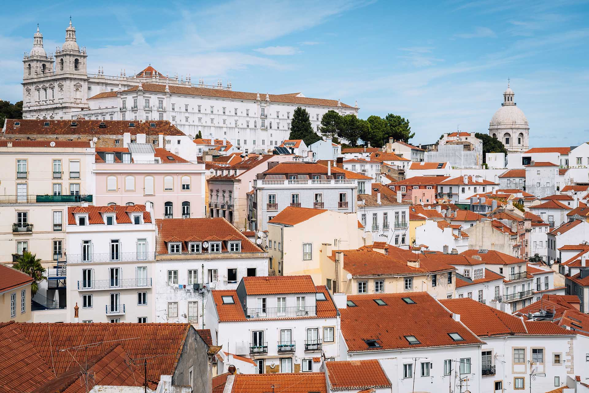 uitzicht over Alfama in Lissabon