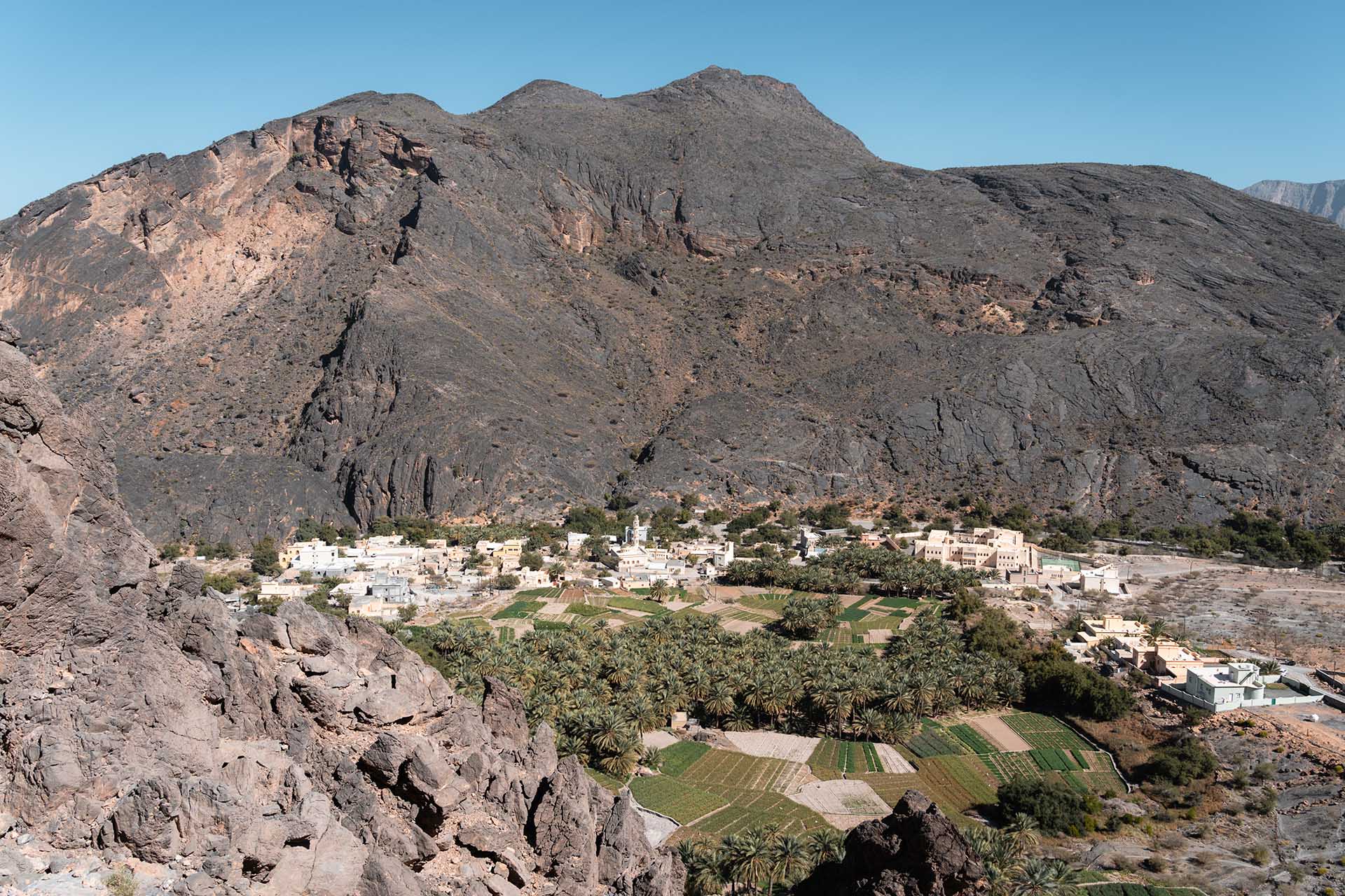 Uitzicht op bergdorp Oman