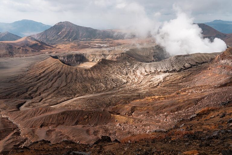 rokende vulkaankraters