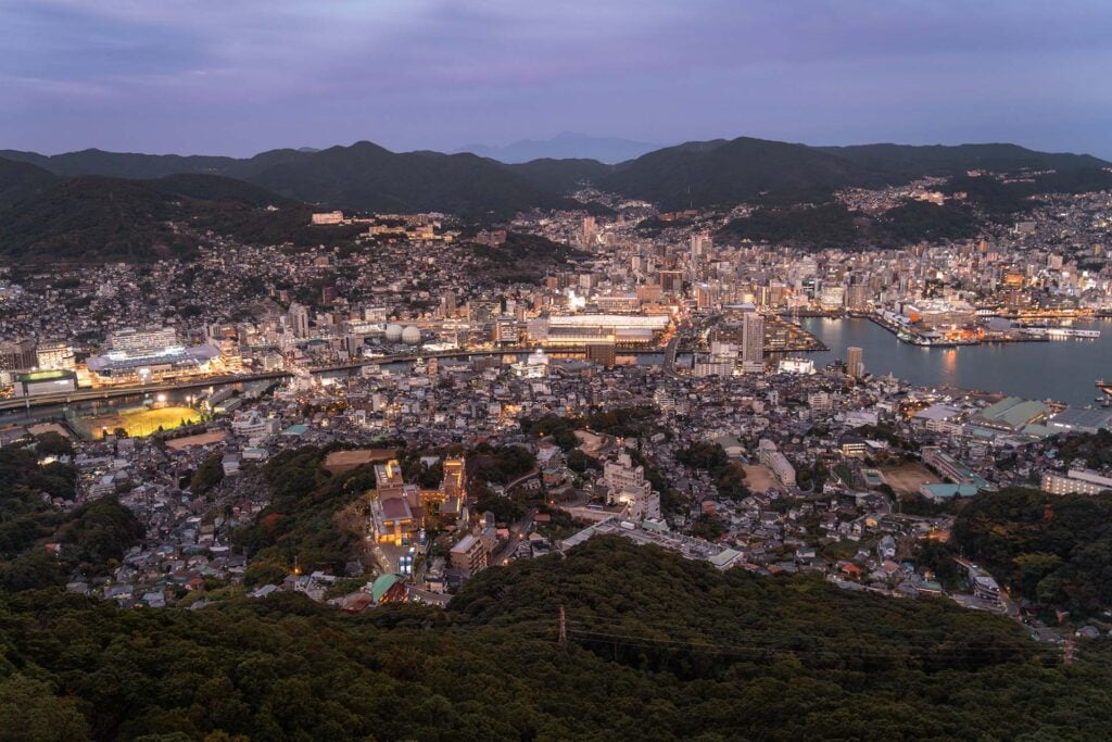 uitzicht vanaf Mount Inasa over Nagasaki